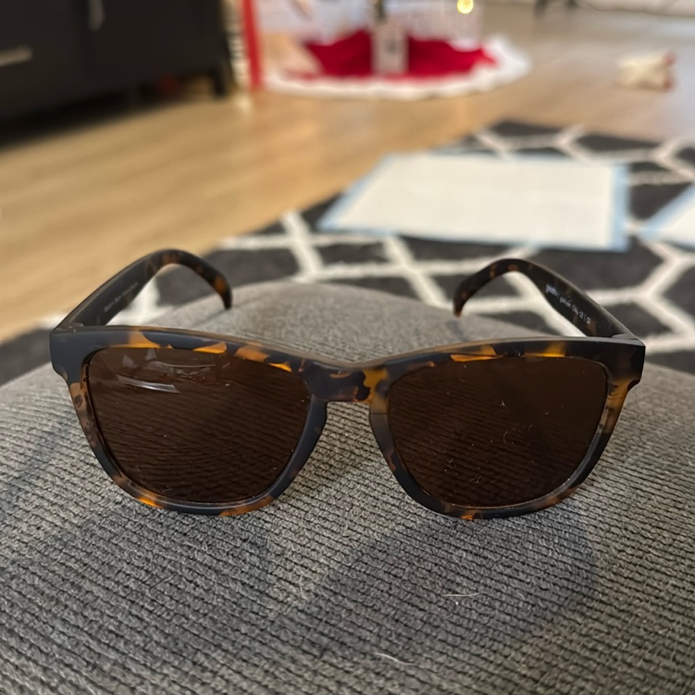 Goodr Bosley’s Basset Hound Dreams Sunglasses